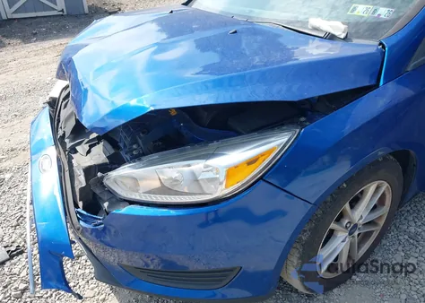 2018 Ford Focus Se z USA, uszkodzony, nr VIN 1FADP3FE1JL222389